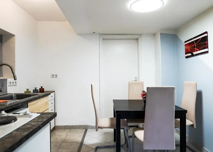 度假居 Spacious House With 5 *